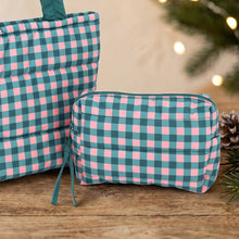 Gingham Check Pattern Quilted Puffer Pouch: Pink/Green