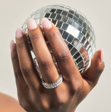 Waterproof Silver Crystal Ring: 7