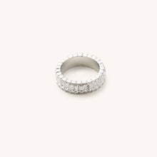 Waterproof Silver Crystal Ring: 7