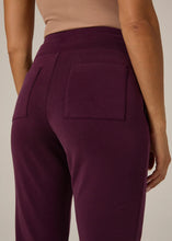 7 Diamonds Midnight Plum Rev Jogger