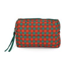 Gingham Check Pattern Quilted Puffer Pouch: Pink/Green