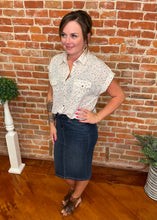 Vine & Love Cream Pattern Top