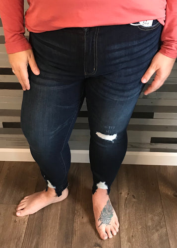 KanCan Gemma Distressed Skinny