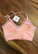 Tan Lace Trim Bramie