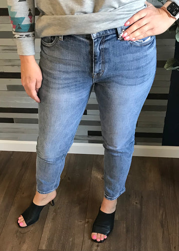 KanCan Slim Straight Jean