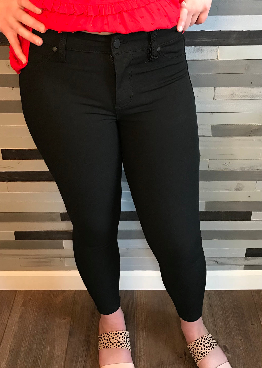 Liverpool Black Madonna Crop Skinny